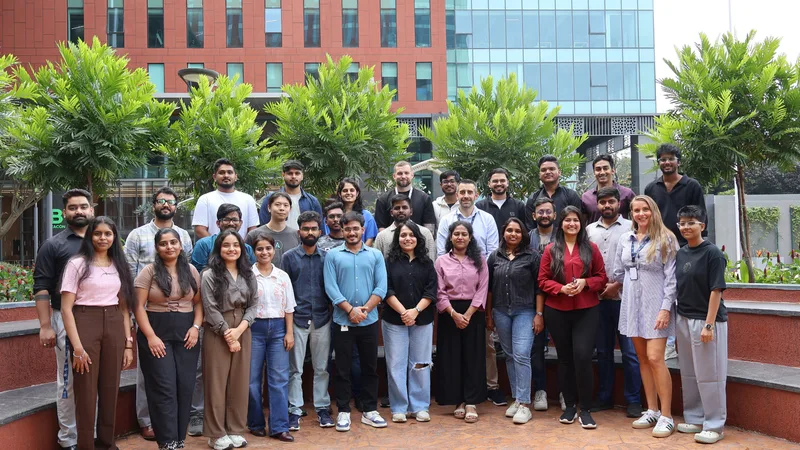 Full Synapx team outside office